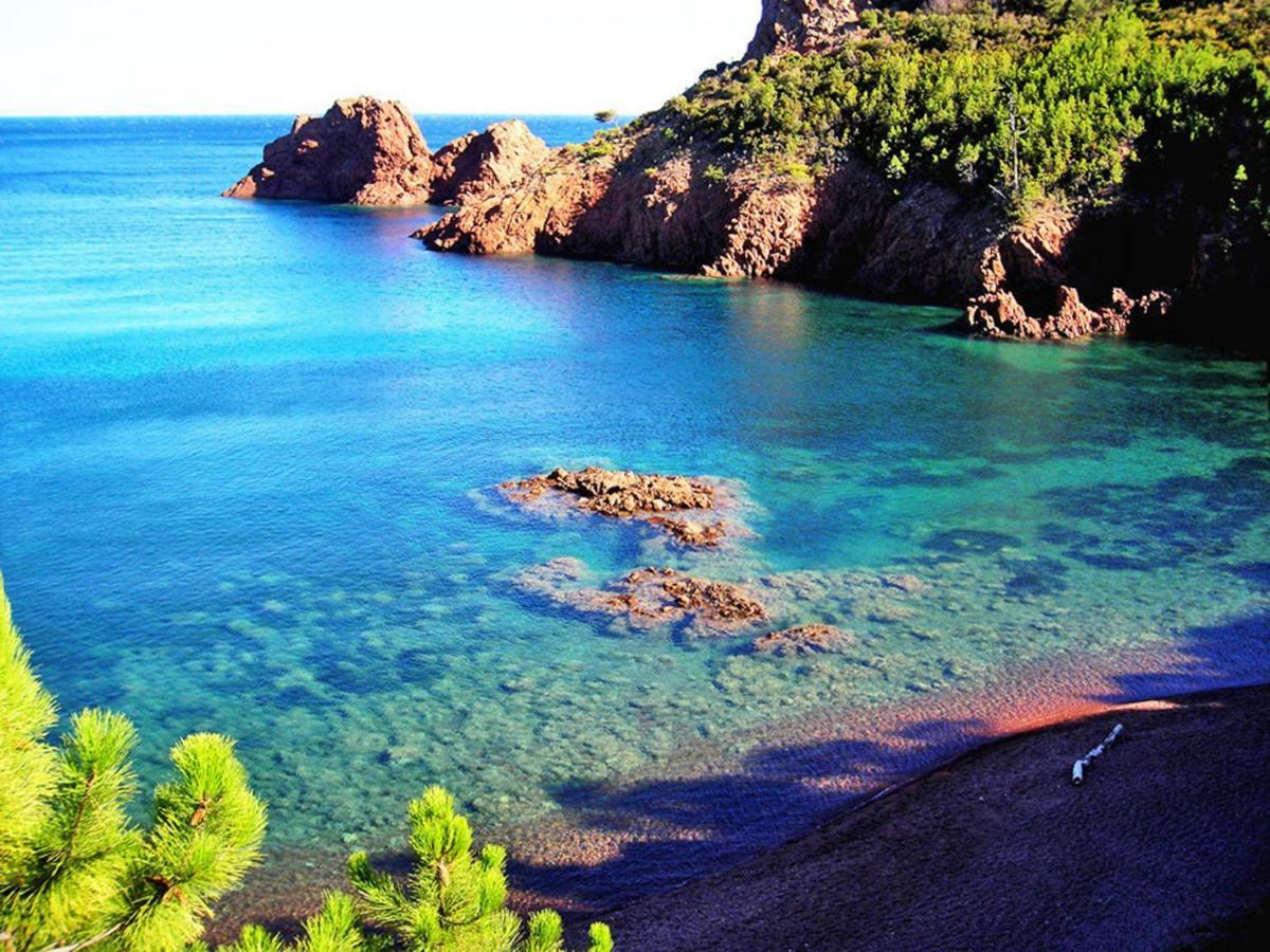 Villa Rifugio Storico sul Mare Saint-Raphaël Esterno foto
