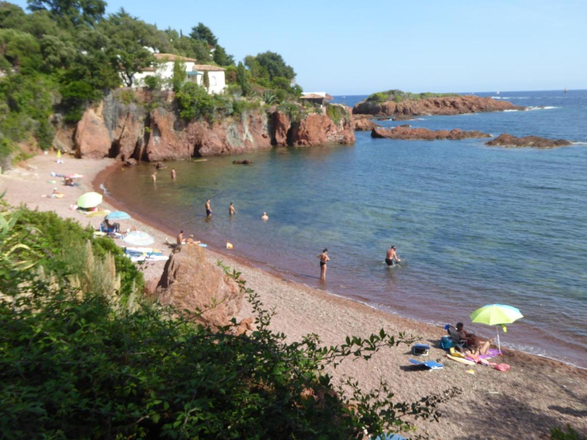 Villa Rifugio Storico sul Mare Saint-Raphaël Esterno foto