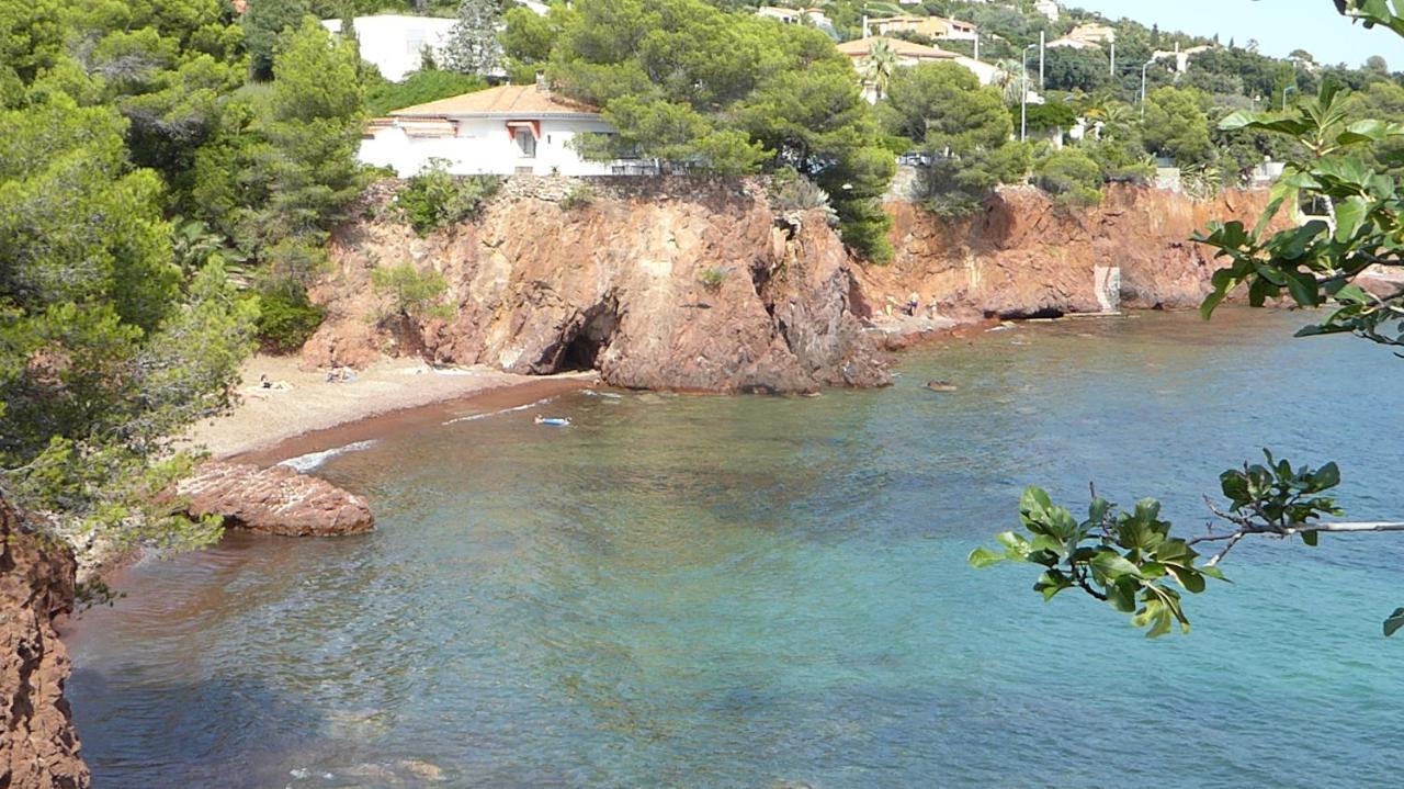 Villa Rifugio Storico sul Mare Saint-Raphaël Esterno foto